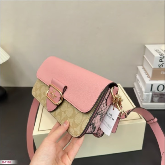 NWT!COACH MORGAN CROSSBODY IN SIGNATURE CANVAS - Picture 2 of 8